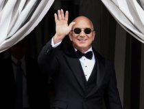 Tỷ phú Jeff Bezos bán dần cổ phiếu Amazon