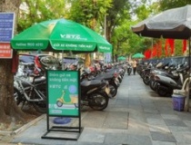 Hà Nội tăng cường hiệu quả dịch vụ trông giữ xe không dùng tiền mặt