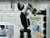 Robot đầu tiên trên thế giới biết tự thay pin