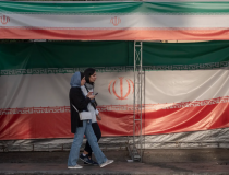 Nhiều người Iran nhận cảnh báo bị theo dõi bằng phần mềm gián điệp