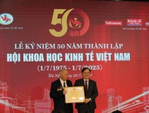 Kỷ niệm 50 năm thành lập Hội Khoa học Kinh tế Việt Nam: Nửa thế kỷ đồng hành cùng sự phát triển đất nước