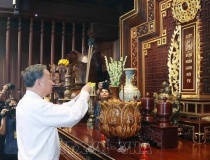 Tổng Bí thư Tô Lâm dâng hương tưởng niệm các Anh hùng, Liệt sĩ tại Điện Biên