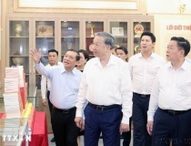 Phát huy truyền thống vẻ vang xây dựng ngành Tuyên giáo và Dân vận thực sự vững mạnh