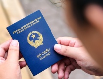 Miễn thị thực nhập cảnh cho chuyên gia công nghệ cao nước ngoài từ 15/8