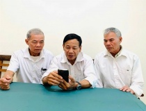 Người cao tuổi - Nhân tố tích cực trong công cuộc chuyển đổi số