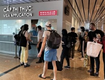 Miễn thị thực cho giới khoa học và chuyên gia quốc tế: Cơ hội thu hút trí tuệ toàn cầu vào Việt Nam