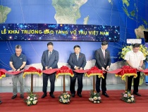 Phó thủ tướng Nguyễn Chí Dũng: Cần kiên định mục tiêu làm chủ công nghệ chiến lược về nghiên cứu và vận hành vệ tinh