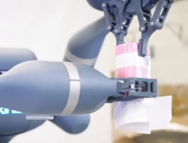 Robot tự hành thông minh, khỏe mạnh và không bao giờ “xin nghỉ”
