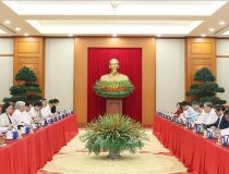 Bộ Chính trị cho ý kiến về công tác chuẩn bị Đại hội Đảng bộ MTTQ, các đoàn thể Trung ương