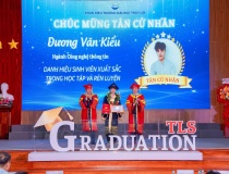 Hành trình từ sự nhút nhát đến danh hiệu sinh viên xuất sắc Công nghệ thông tin