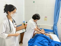 Đề xuất khám sức khỏe miễn phí cho người cao tuổi, người nghèo từ năm 2026