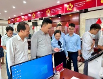 Không yêu cầu người dân cung cấp giấy tờ đã có trong cơ sở dữ liệu quốc gia