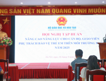Nâng cao năng lực bảo vệ trẻ em, học sinh trên môi trường mạng