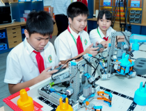 Những đứa trẻ của tương lai nhờ 