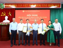 Công bố các Quyết định về công tác cán bộ của Tổng công ty Vận tải Hà Nội