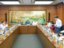 Đổi mới tư duy phát triển, lấy khoa học công nghệ và tăng trưởng xanh làm trụ cột