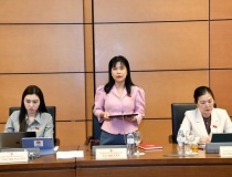 Thúc đẩy phát triển kinh tế báo chí và điều chỉnh hoạt động báo chí trên không gian mạng