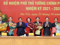 Thủ tướng Phạm Minh Chính trao quyết định bổ nhiệm và giao nhiệm vụ cho 2 Phó Thủ tướng, 3 Bộ trưởng