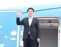 Chủ tịch nước Lương Cường lên đường dự Tuần lễ cấp cao APEC lần thứ 32