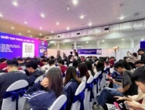 AI không thay thế mà giúp con người sáng tạo và hiệu quả hơn