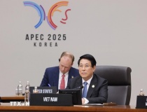 Chủ tịch nước Lương Cường gặp lãnh đạo một số thành viên APEC