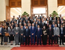 Thủ tướng: Việt Nam phấn đấu có nhà máy chip bán dẫn đầu tiên trong năm 2026