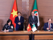 Việt Nam - Algeria ký kết nhiều văn kiện hợp tác quan trọng