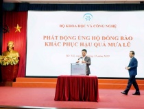 Bộ KH&CN quyên góp hỗ trợ đồng bào miền Trung, Tây Nguyên khắc phục hậu quả mưa lũ