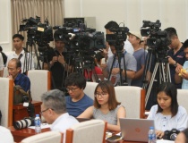 Đề nghị bổ sung chế tài cụ thể đối với cơ quan nhà nước chậm cung cấp thông tin cho báo chí