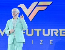 Nhà khoa học VinFuture hiến kế để chung sống an toàn khi AI thông minh hơn con người