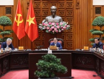 Thủ tướng: Xây dựng giải pháp tổng thể, toàn diện, căn cơ phòng, chống sụt lún, sạt lở, ngập úng, hạn hán, xâm nhập mặn vùng ĐBSCL