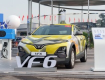 VinFast VF 6: “Ngôi sao” phân khúc SUV cỡ B chinh phục gia đình trẻ