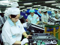 Máy vi tính, sản phẩm điện tử, linh kiện xuất khẩu đạt 100 tỷ USD