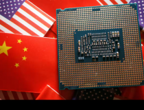 Mỹ lùi thời hạn tăng thuế quan với con chip Trung Quốc