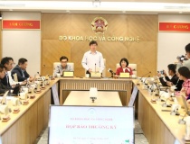 Luật AI định hướng làm chủ các mô hình ngôn ngữ lớn và dữ liệu bản địa