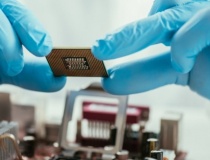 Năng lực đóng gói bán dẫn tiên tiến không theo kịp nhu cầu thị trường