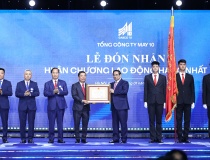 Thủ tướng: Phát triển ngành công nghiệp thời trang, biến dệt may Việt Nam thành thương hiệu toàn cầu