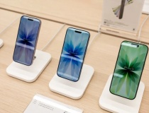 Apple chiếm ngôi đầu thị trường smartphone toàn cầu năm 2025