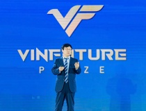 Nhà khoa học quốc tế tiết lộ “hậu trường” đề cử cho giải thưởng triệu đô của tỷ phú Phạm Nhật Vượng