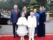 Tổng Bí thư, Chủ tịch nước Lào và Phu nhân rời Hà Nội, kết thúc chuyến thăm cấp Nhà nước đến Việt Nam