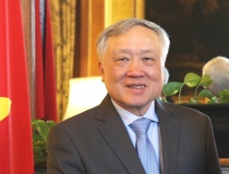 Phó Thủ tướng Thường trực Chính phủ Nguyễn Hoà Bình lên đường thăm làm việc tại Thụy Sĩ và Kazakhstan