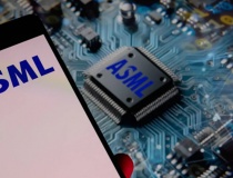 ASML nhận đơn đặt hàng kỷ lục, lạc quan về năm 2026 nhờ làn sóng AI