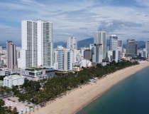 Dòng tiền lướt sóng chưa rút, thị trường bất động sản bước vào vùng rủi ro