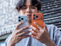 Doanh số iPhone lập kỷ lục, nhưng tham vọng AI của Apple vẫn “chạy sau” đối thủ