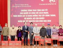 Toyota Việt Nam trao quà Tết cho các gia đình chính sách và có hoàn cảnh đặc biệt tại tỉnh Phú Thọ năm 2026