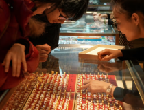 Lực lượng nhà đầu tư nhỏ lẻ Trung Quốc trong cơn sốt kim loại quý