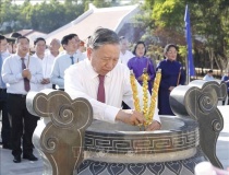 Tổng Bí thư Tô Lâm dâng hương tại Tây Ninh và TPHCM