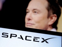 SpaceX điều chỉnh chiến lược: Ưu tiên xây dựng thành phố tự phát triển trên Mặt Trăng