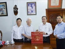 Chủ tịch Quốc hội Trần Thanh Mẫn thăm, chúc Tết nguyên lãnh đạo Đảng, Nhà nước