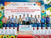 Phúc Sinh và K Coffee trao 750 phần quà, 130 triệu đồng chia sẻ yêu thương dịp Tết 2026